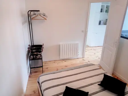 Appartement rénové 2 pièces, 300m gare Granville : photo 12