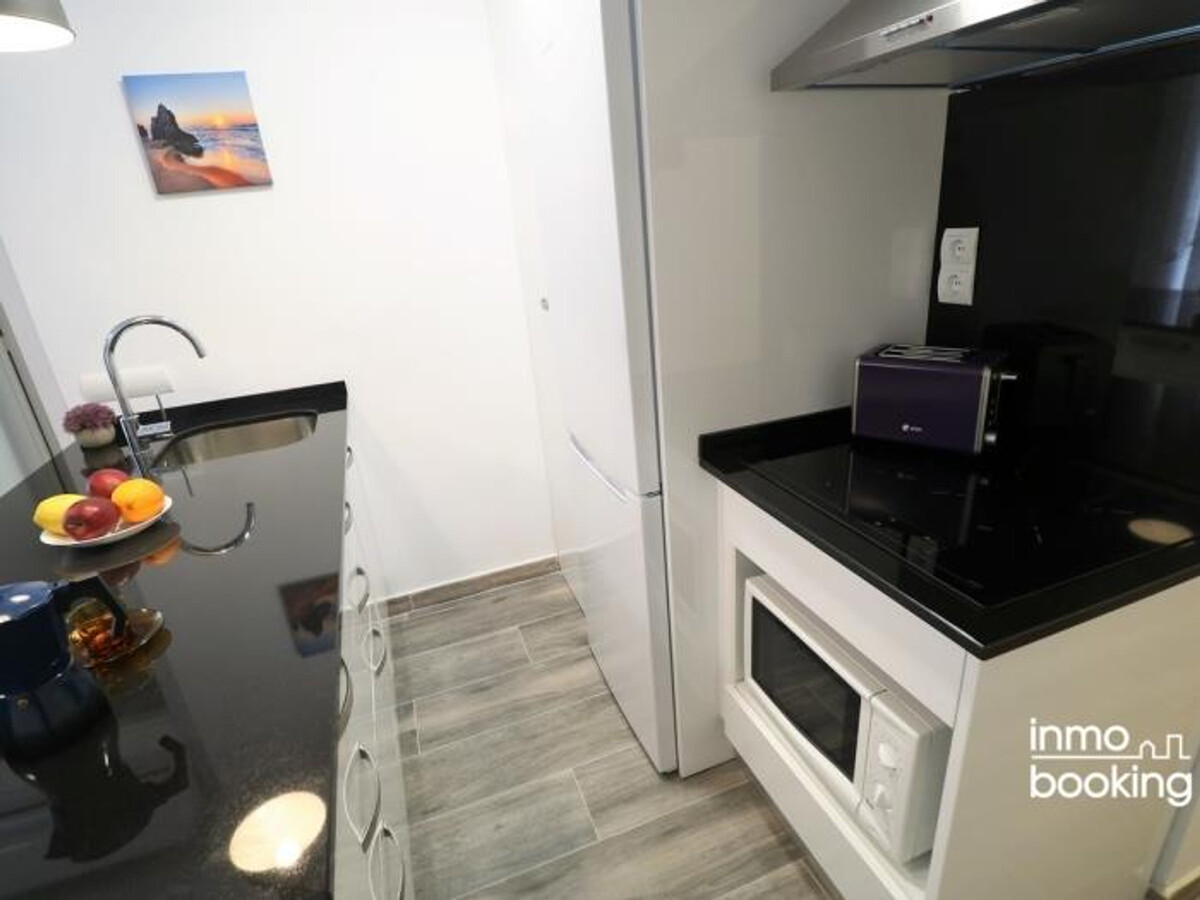 Appartement design à 120m de la plage, climatisé - Photo 18