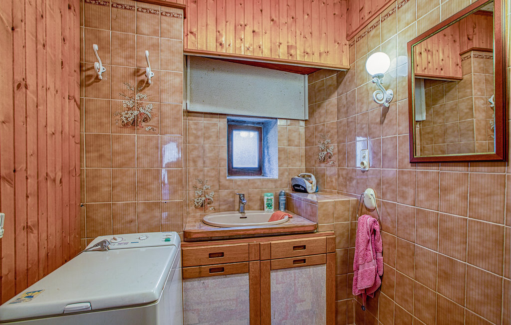 Appartement pierre 70 m² avec cheminée à Saint-Chely-d'Aubrac - Photo 9