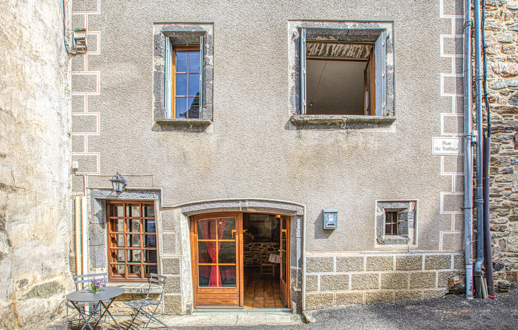 Appartement pierre 70 m² avec cheminée à Saint-Chely-d'Aubrac - Photo 10