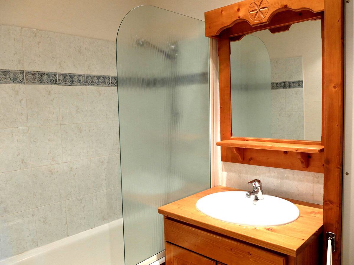 Studio 28m² au pied des pistes, balcon Sud-Est à Tignes - Photo 7