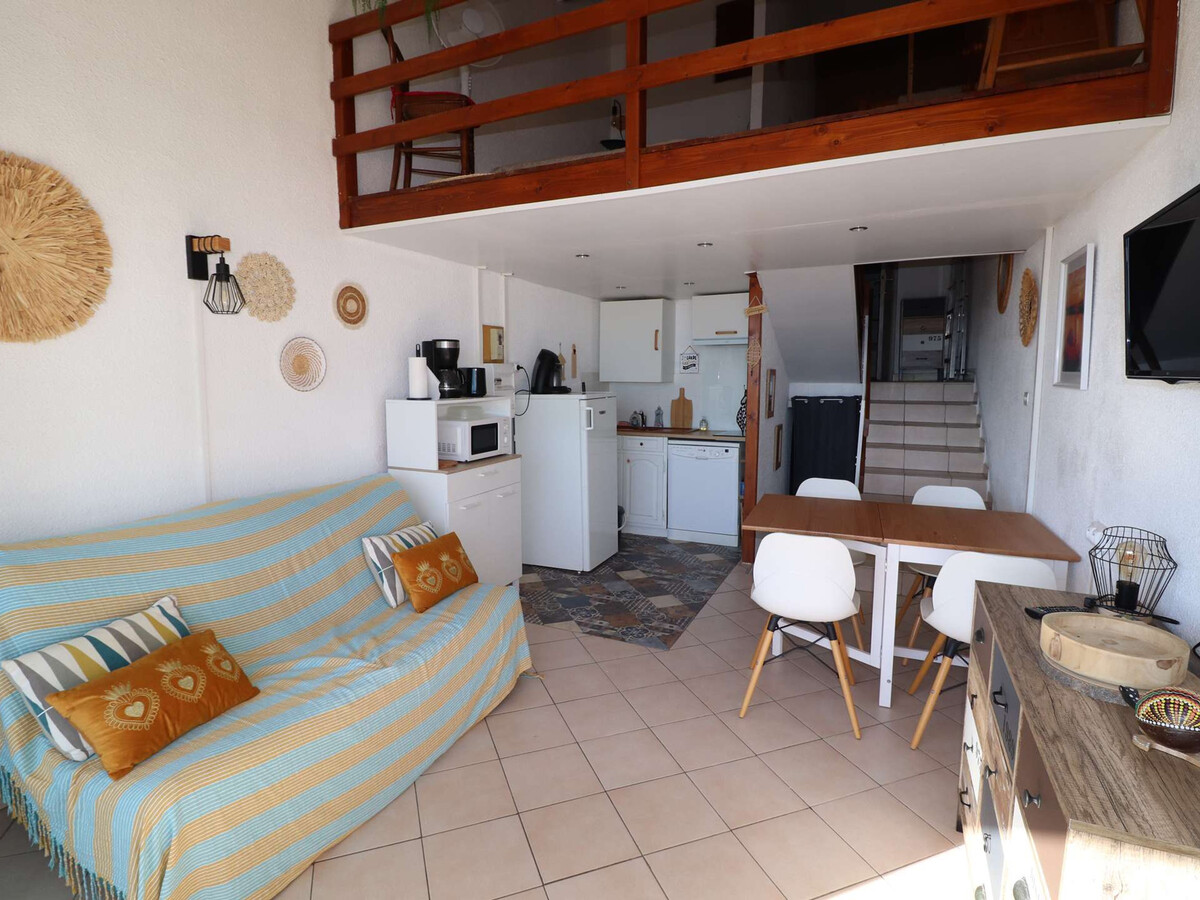 Duplex 2P + mezzanine climatisé, parking, terrasse - Photo 3