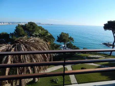 Appartement Confortable avec Terrasse et Parking près de la Plage pour 4 Personnes - Photo 2