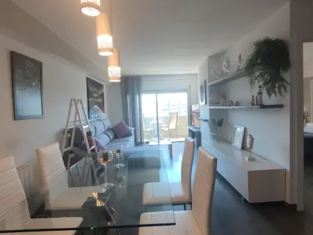 Appartement Moderne au Centre de Platja d'Aro - 2 Ch, Parking, Proche Plage & Commerces - Photo 4