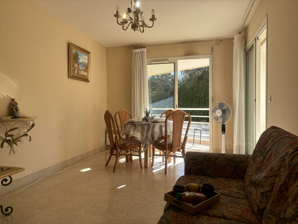Appartement 4 pers. Juan-les-Pins : 4 min plage, parking - Photo 1