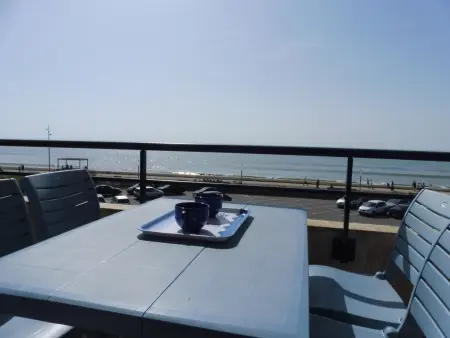 Location appartement à Notre Dame de Monts, Appartement en Bord de Mer avec Balcon et Parking Privé - 2 Personnes