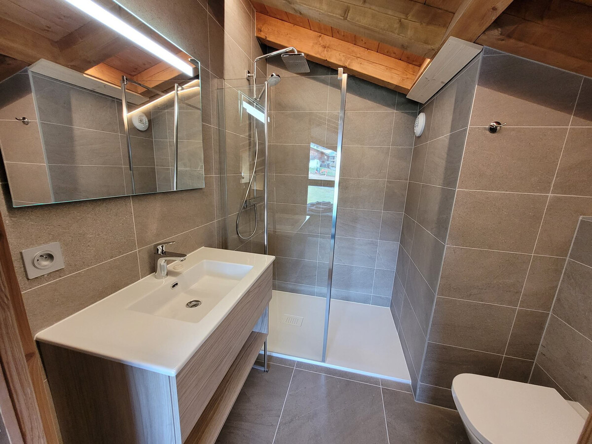 Appartement 3 chambres en suites aux Gets, garage et ski - Photo 5