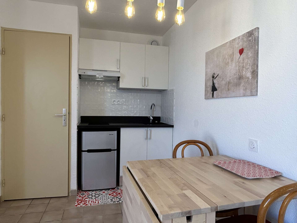 Studio avec terrasse vue mer, 200 m du port de Banyuls - Photo 4