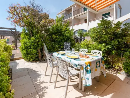 Location appartement à Fleury Saint Pierre la Mer, Duplex à Saint-Pierre-La-Mer - Parking, 2 Chambres, Terrasse