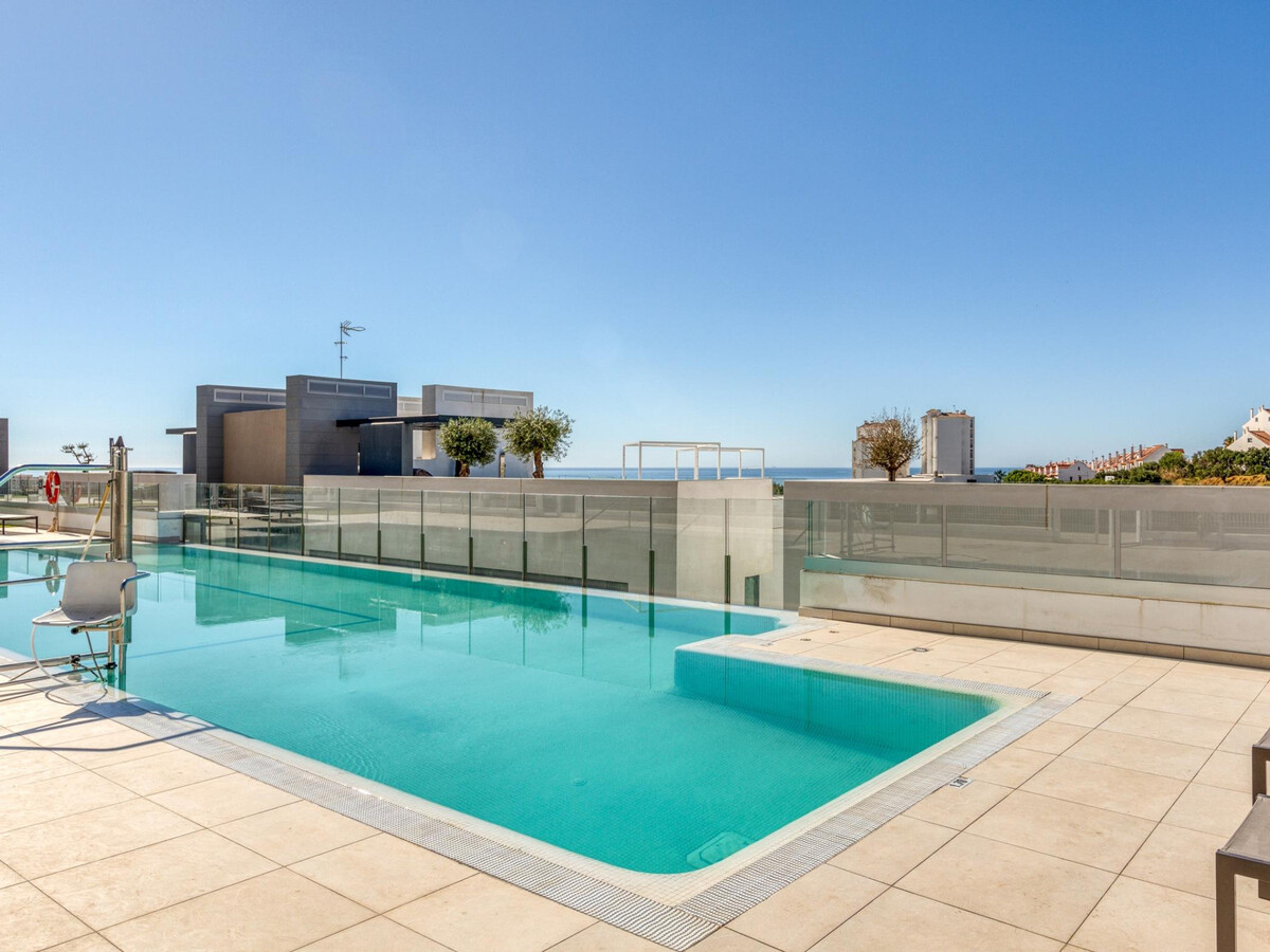 Appartement 2 chambres, terrasse géante et piscine 20m, Estepona - Photo 25