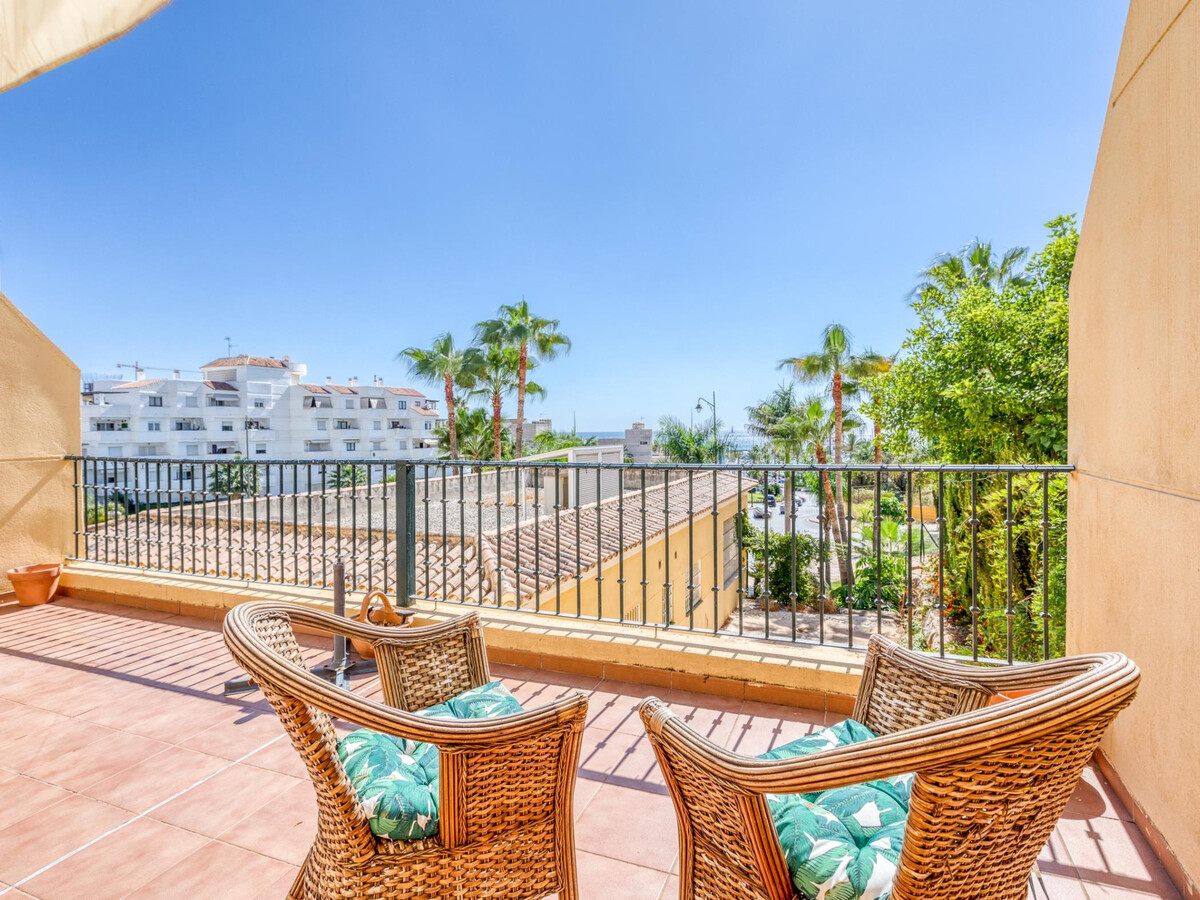 Appartement avec terrasse vue port à Estepona - Photo 2