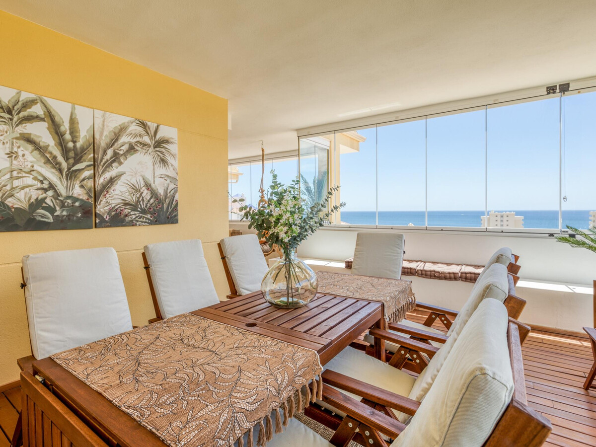 Duplex penthouse 3 chambres, vue mer à Estepona - Photo 23