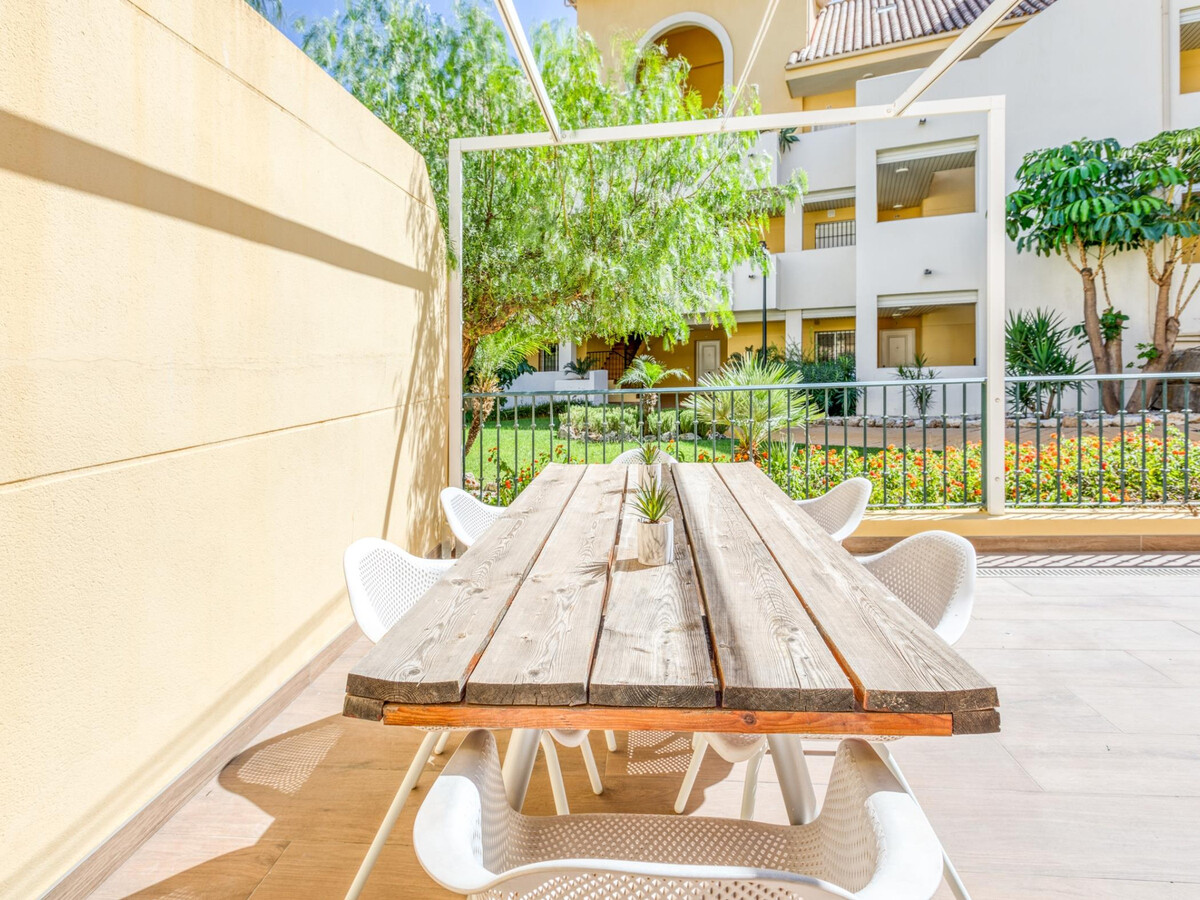 Appart rez-de-chaussée Estepona, terrasse, 2 piscines - Photo 13
