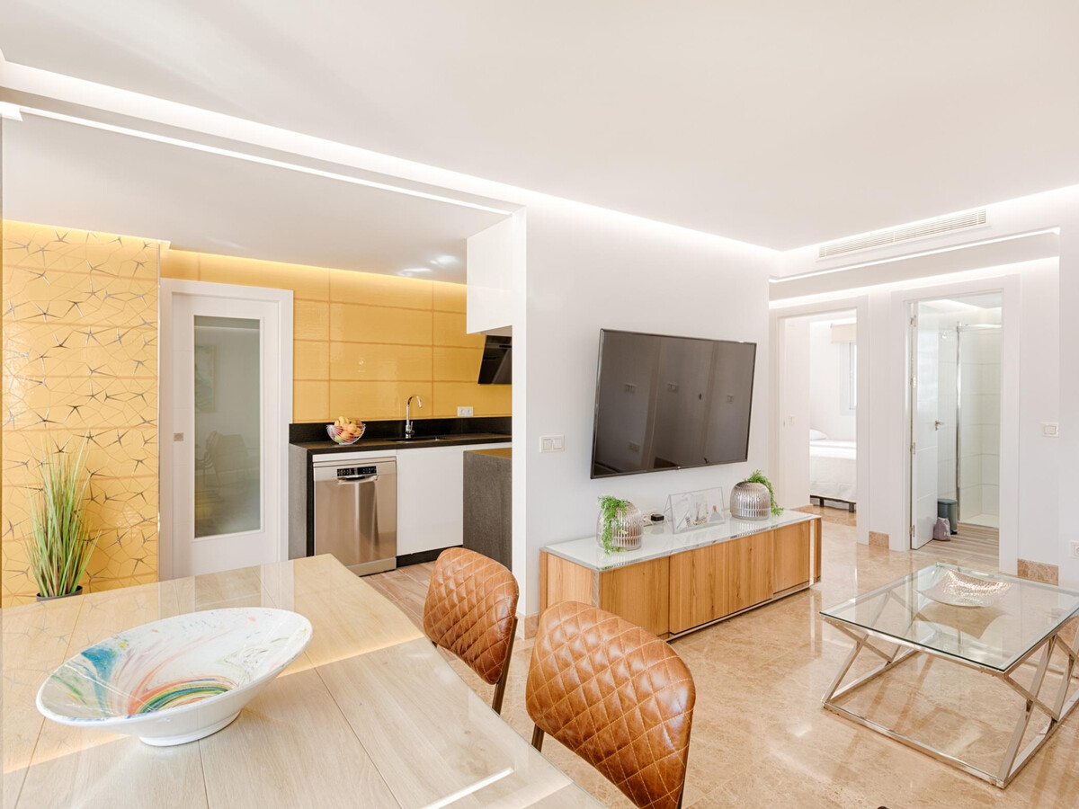 Appartement luxe Estepona, 2 chambres, terrasse et piscine - Photo 24