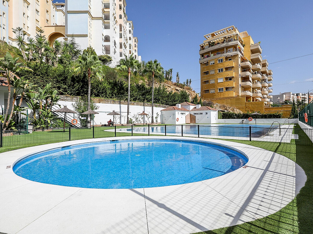 Appartement luxe Estepona, 2 chambres, terrasse et piscine - Photo 25