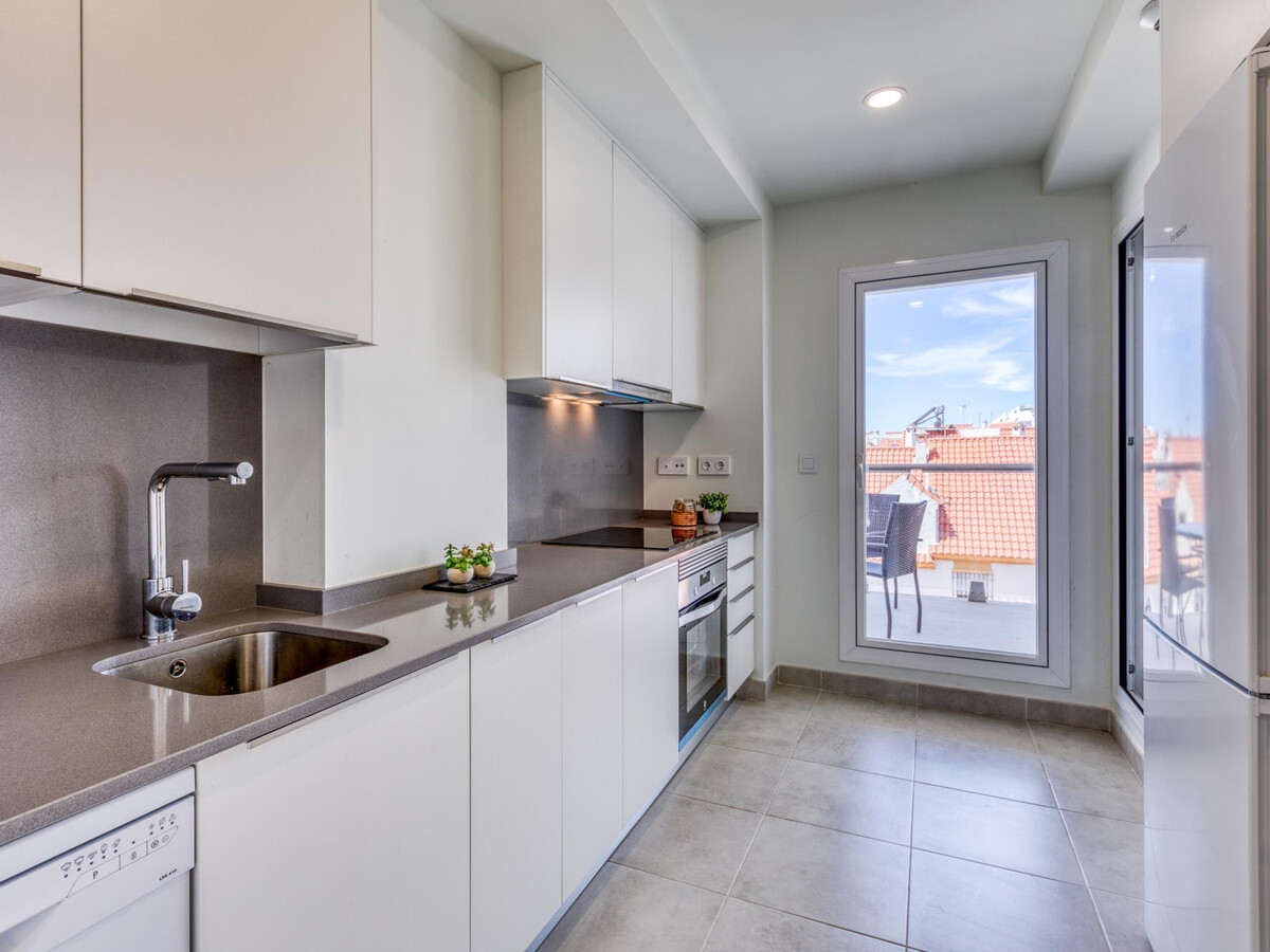 Appartement 2 chambres Estepona, vue sur Gibraltar - Photo 10