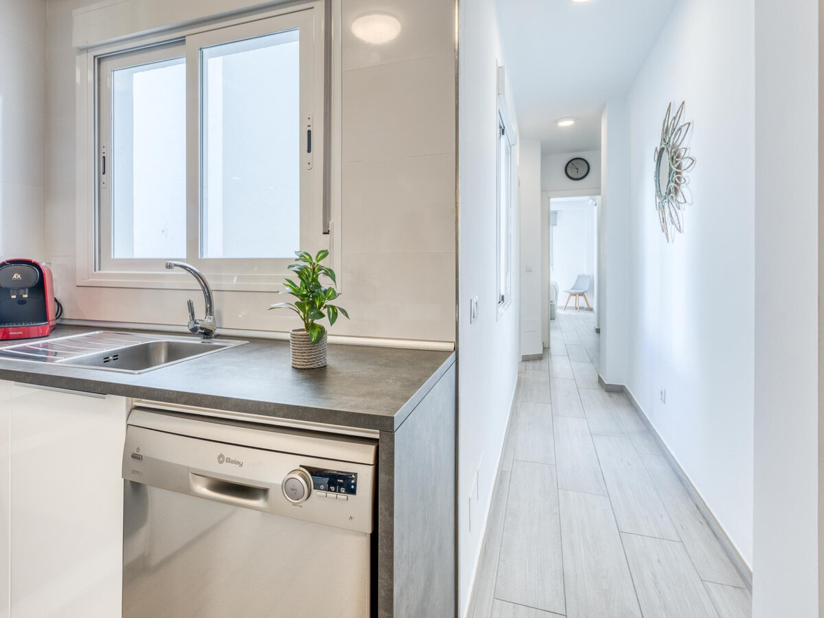 Appartement centre-ville Estepona, 2 chambres, vue vieille ville - Photo 5