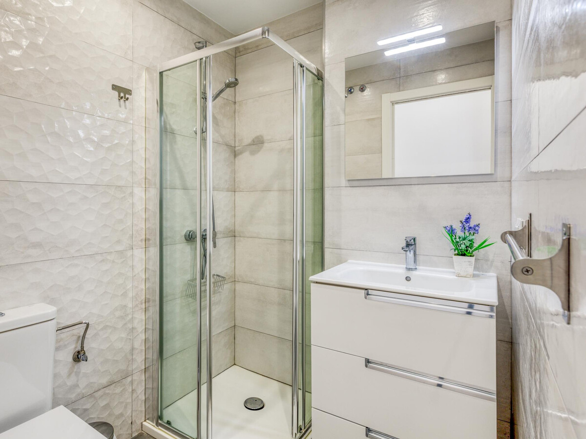 Appartement centre-ville Estepona, 2 chambres, vue vieille ville - Photo 16