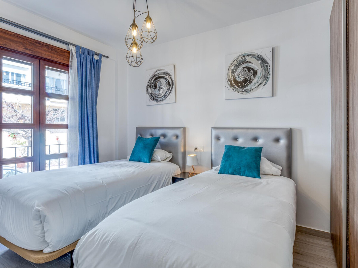Appartement centre-ville Estepona, 2 chambres, vue vieille ville - Photo 24