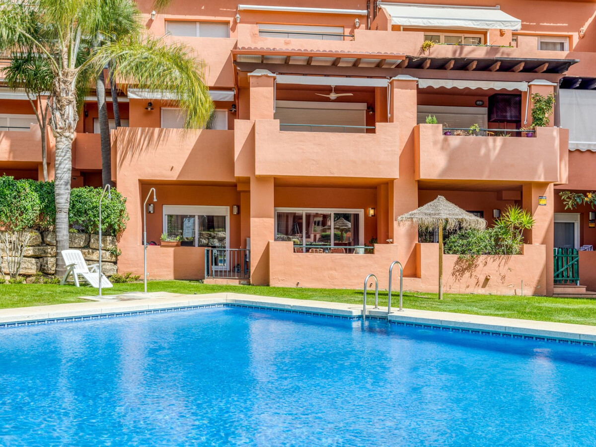 Appartement 2 chambres à Estepona face à Playa del Cristo - Photo 9
