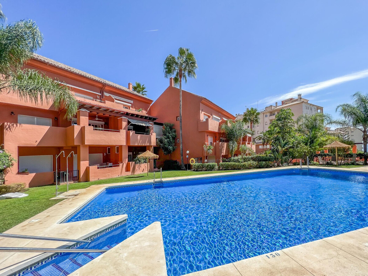 Appartement 2 chambres à Estepona face à Playa del Cristo - Photo 25