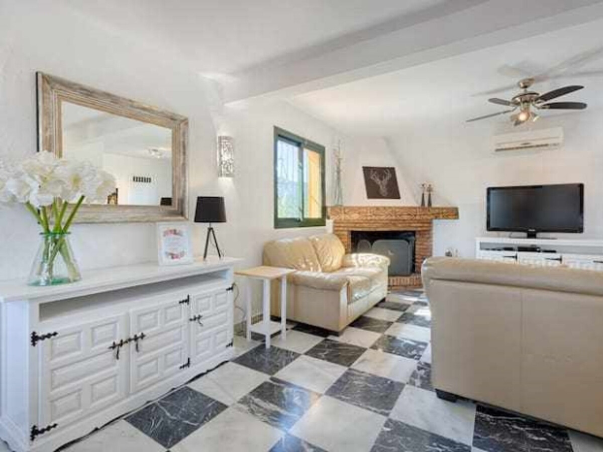Maison rurale Hanami à Estepona, 6 chambres & piscine - Photo 7
