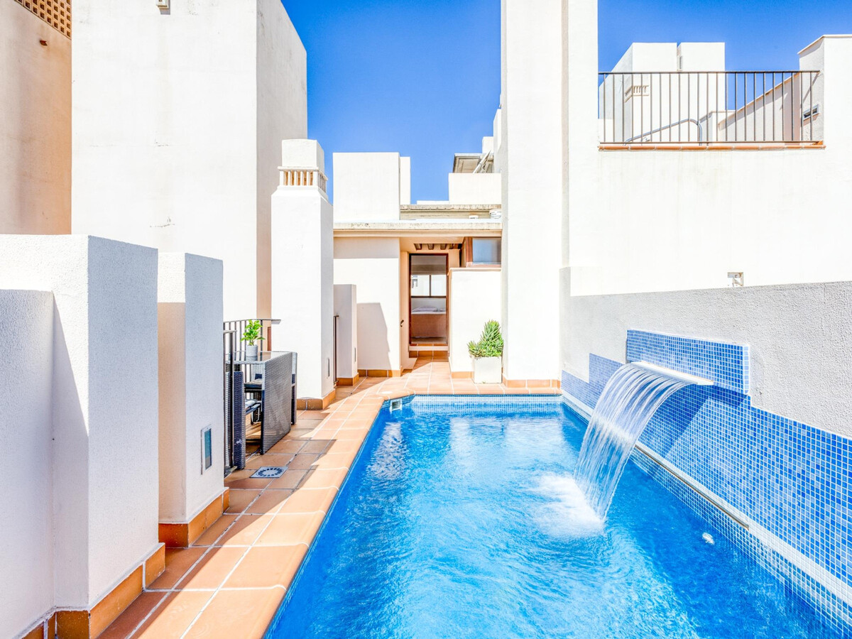 Penthouse duplex avec piscine privée face à la mer, Estepona - Photo 11