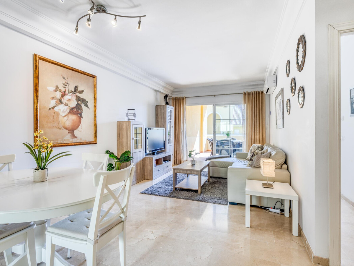 Appartement lumineux Estepona, 2 chambres, piscines et terrasse - Photo 4