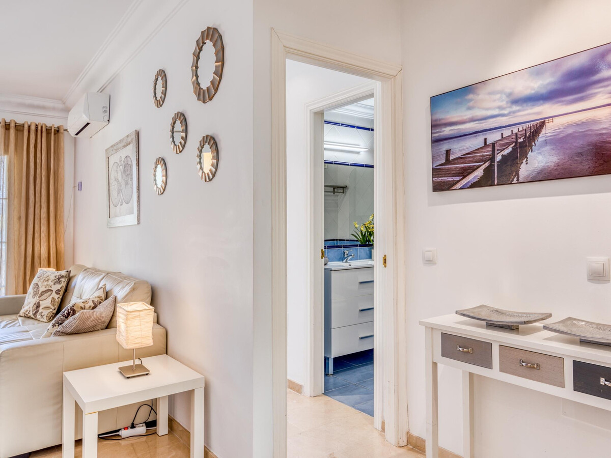 Appartement lumineux Estepona, 2 chambres, piscines et terrasse - Photo 8
