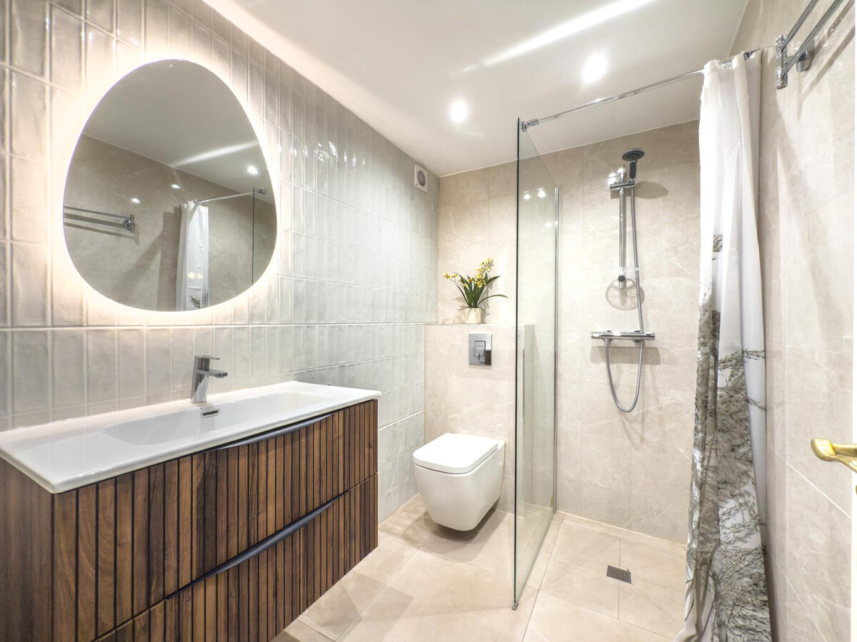 Appartement lumineux Estepona, 2 chambres, piscines et terrasse - Photo 14