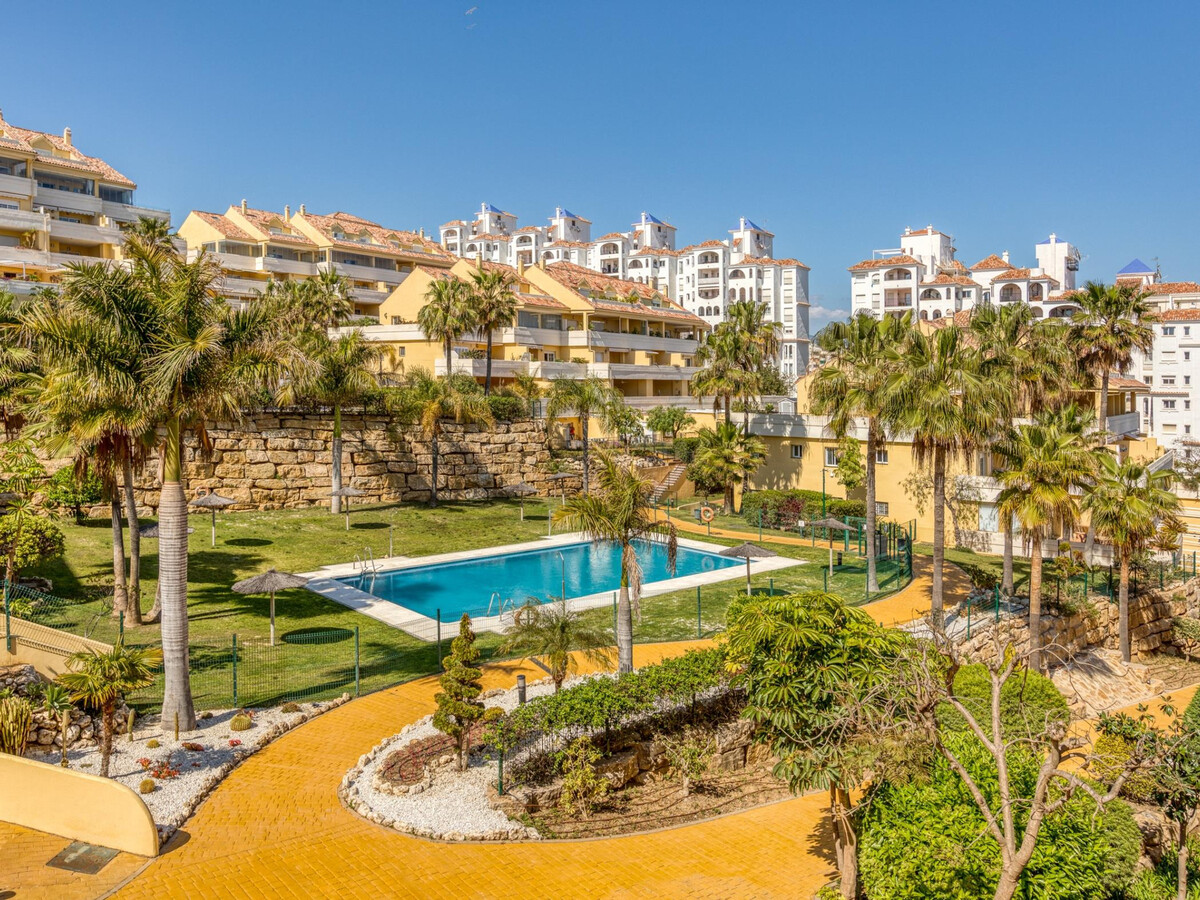 Appartement lumineux Estepona, 2 chambres, piscines et terrasse - Photo 24