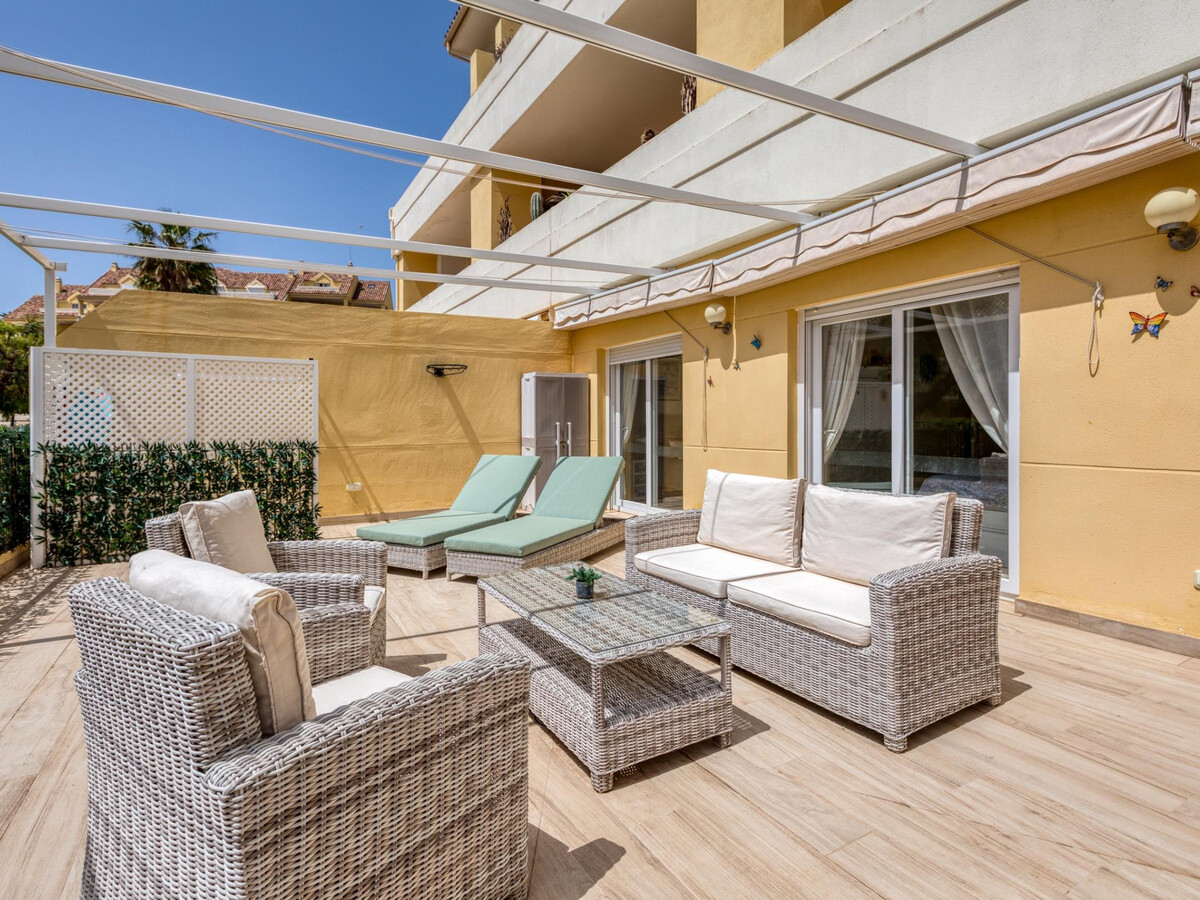 Appartement 2 chambres à Estepona, terrasse et 2 piscines - Photo 5
