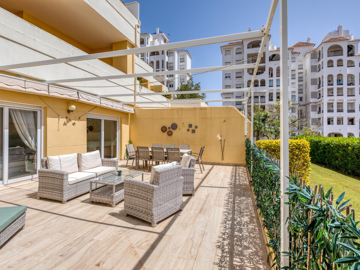 Appartement 2 chambres à Estepona, terrasse et 2 piscines - Photo 7