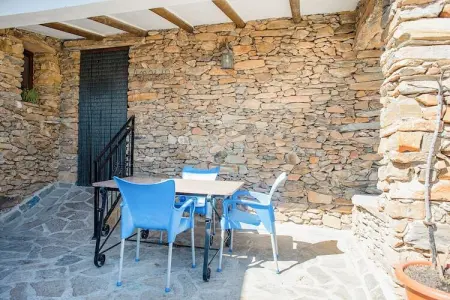 Location gite à Laroya, Gîte traditionnel à Laroya avec piscine et terrasse avec vue