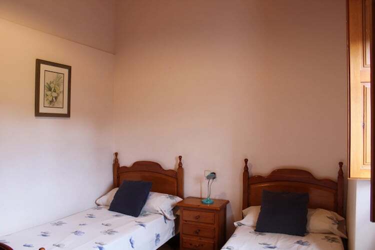 Mas Set Rengs - Gîte 17 pers. vue Montserrat - Photo 12