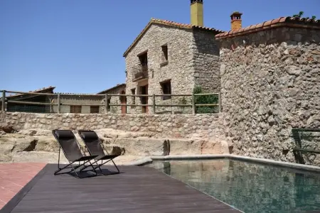 Location gite à Sant Pau de la Guardia   El Bruc, Ferme près de Barcelone avec Piscine