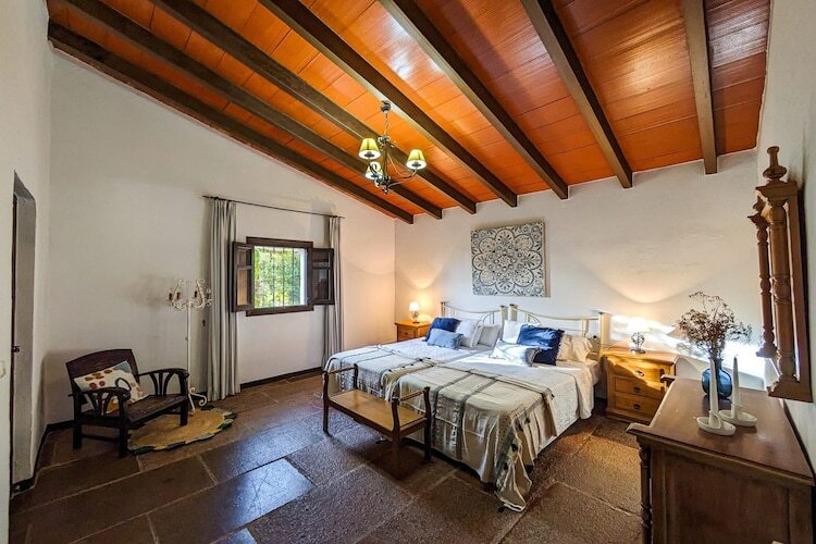 El Encinar, gîte de montagne avec piscine privée - Photo 4
