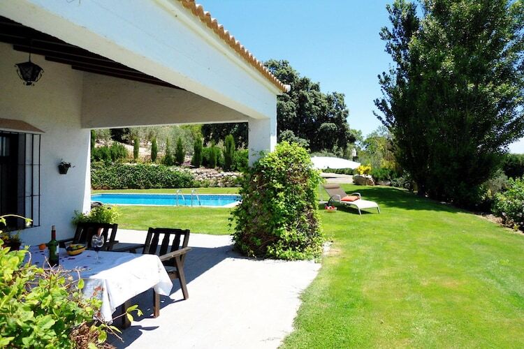 El Encinar, gîte de montagne avec piscine privée - Photo 5