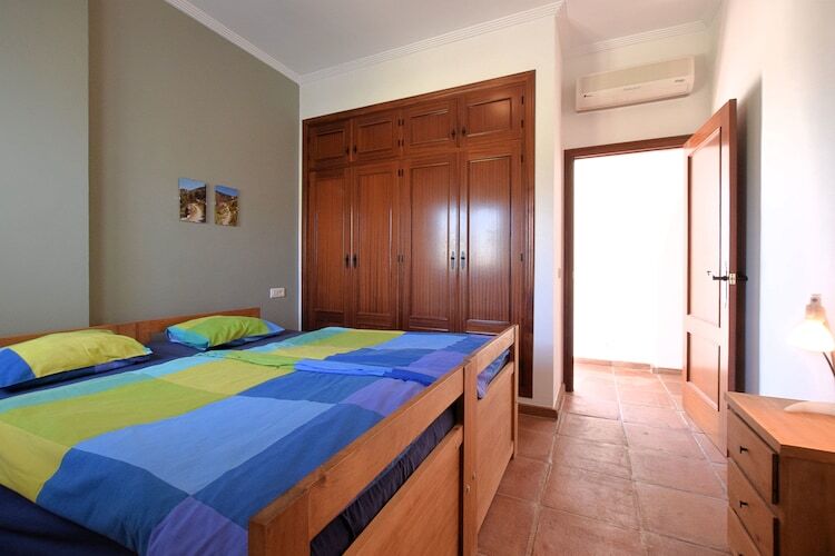Villa Las Reinas, 8 personnes avec piscine privée à Arenas - Photo 22