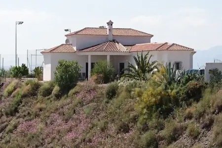Villa Bandoleros, 5 chambres avec piscine et court de tennis : photo 10