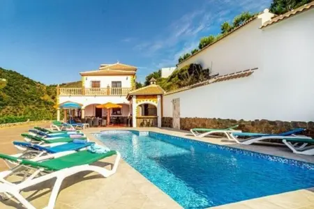 Villa Javier, Villa Familiale avec Terrasse - Photo 9