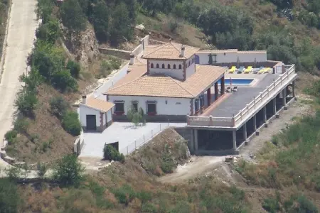 Location villa de vacances à Sayalonga