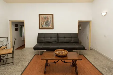 Can Casellas Masovería, gîte ferme catalane avec piscine : photo 12