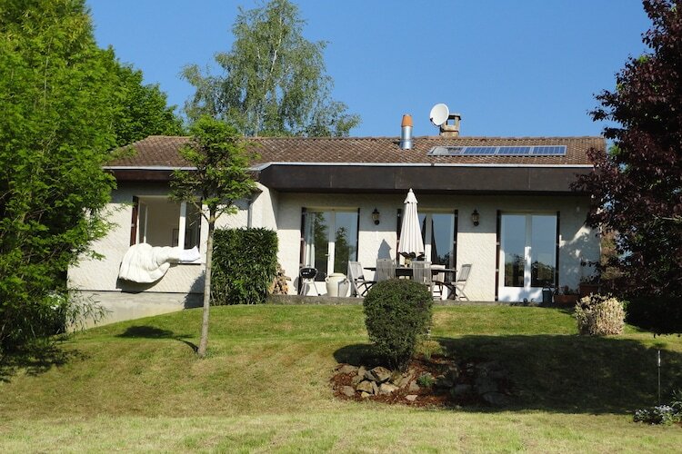 Maison Chavenon : 220 m² avec vue sur collines et terrain - Photo 4