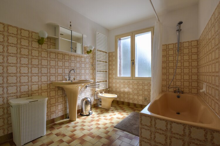 Maison Chavenon : 220 m² avec vue sur collines et terrain - Photo 20