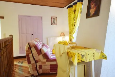 Maison rustique au bord du Lignon, La Souche : photo 13