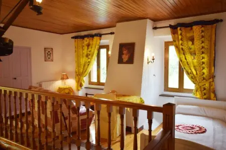 Maison rustique au bord du Lignon, La Souche : photo 18