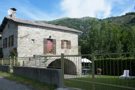 Maison rustique au bord du Lignon, La Souche : photo 20