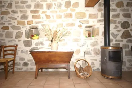 Maison 5 personnes à Saint-Pons, 100 m forêt : photo 8