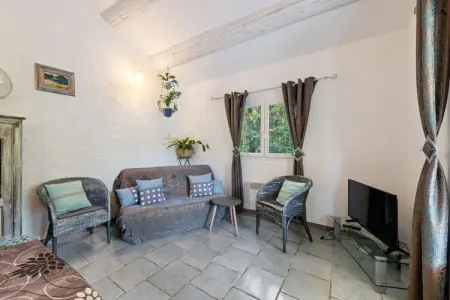 Lambesco, Maison de vacances moderne avec piscine privée - Photo 1